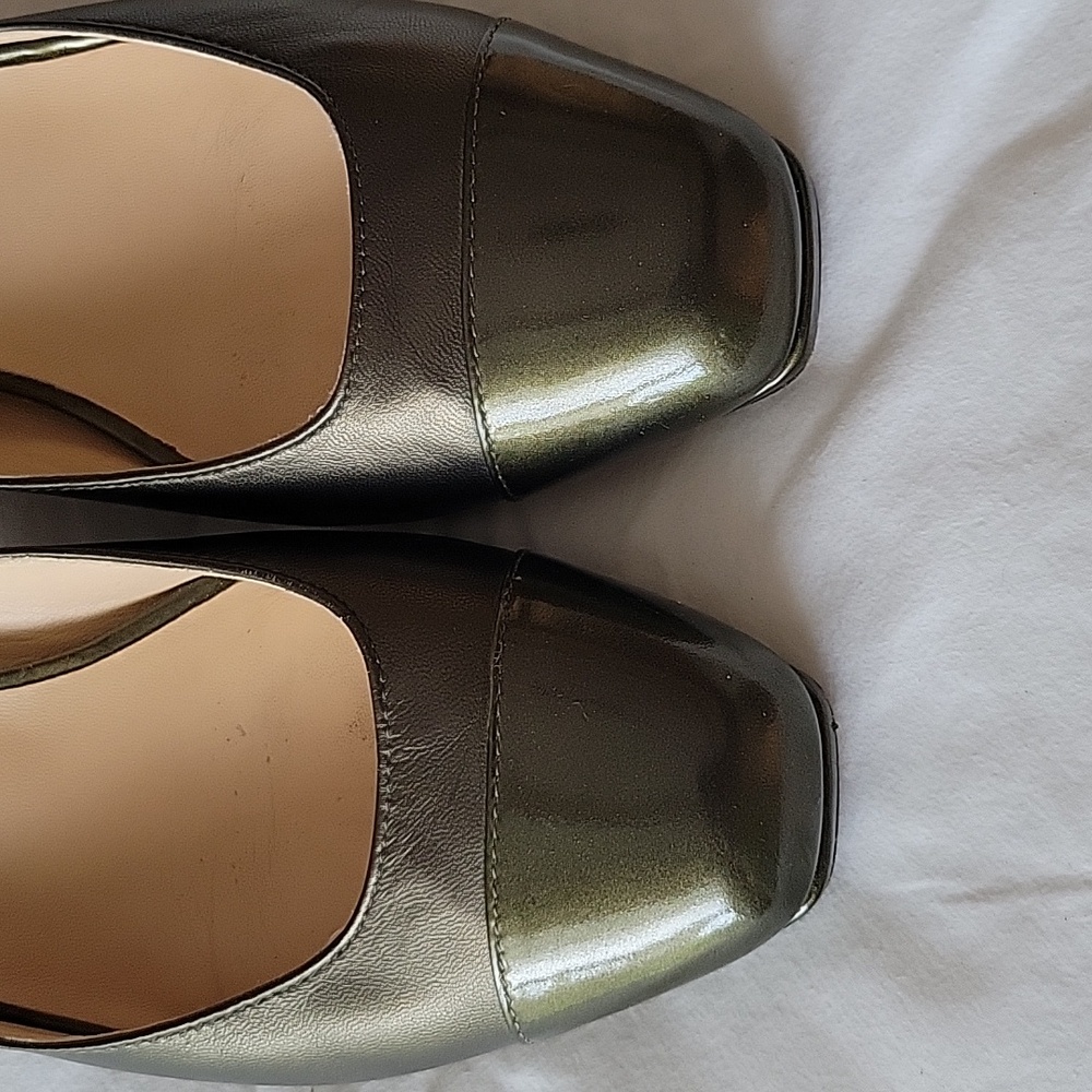 Cole Haan Women's Olive Green Heels - Picture 6 of 12